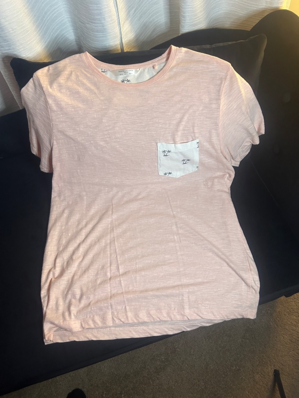 Denim & Flower Pink Tee with Palm Pocket Lining